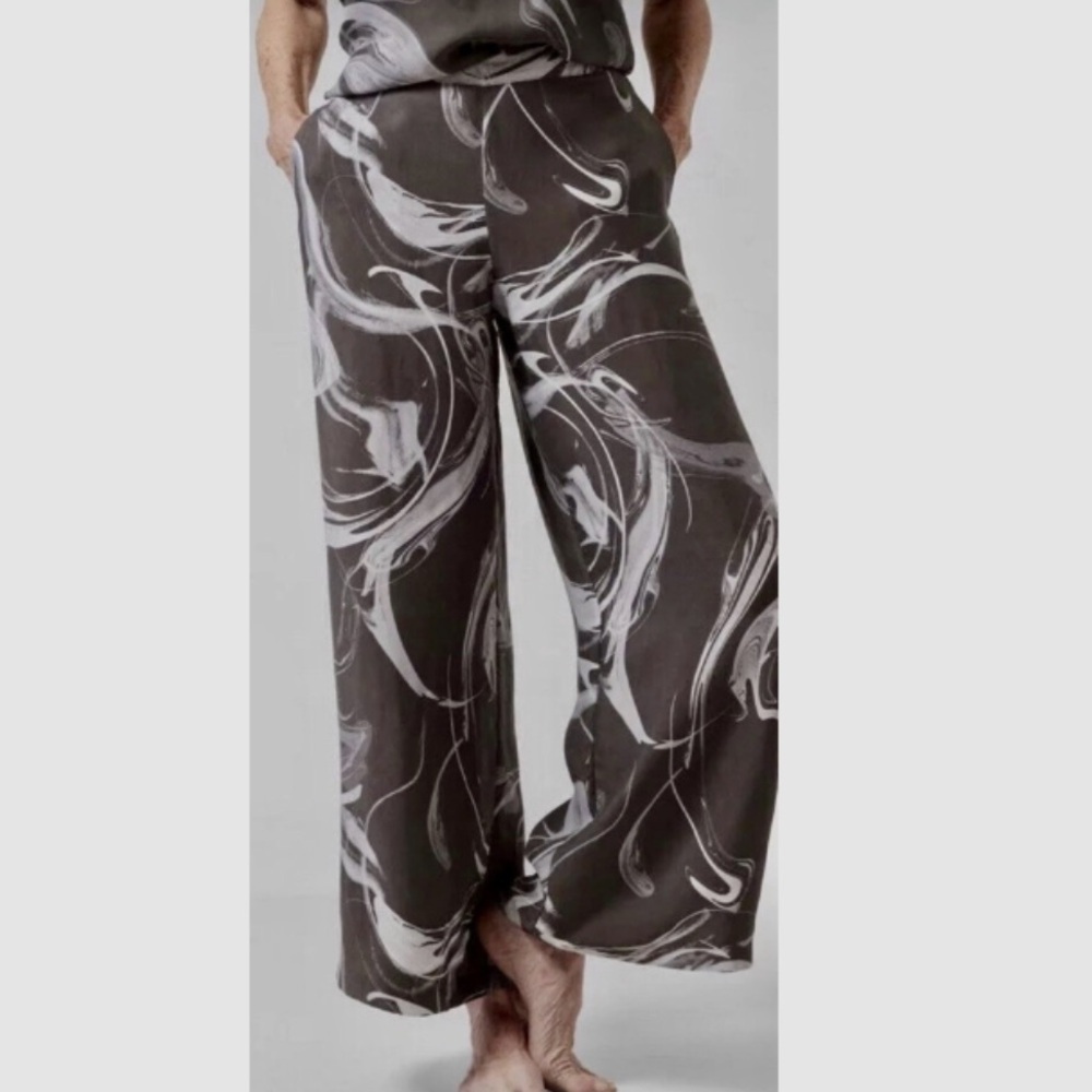 NWT Athleta CALM COOL Wide Leg LOUNGE PANT Silky Flowy Abstract Print S